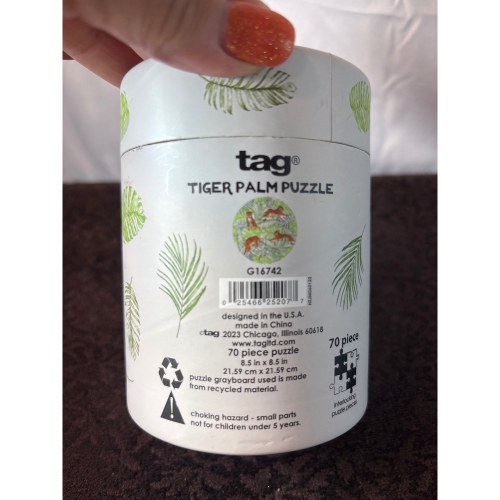 Tag Tiger Palm Shaped Puzzle 70 Piece Jungle Theme G16742 - Picture 2 of 3